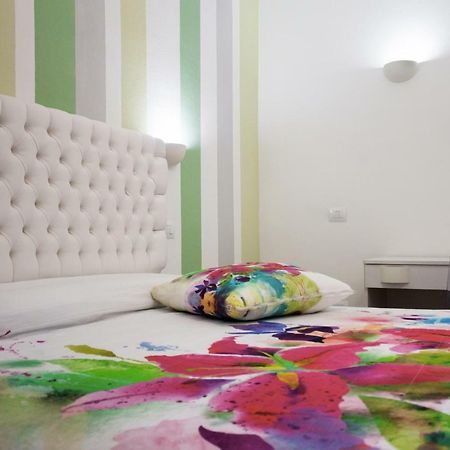 B&B L'Arcobaleno Pula Eksteriør bilde