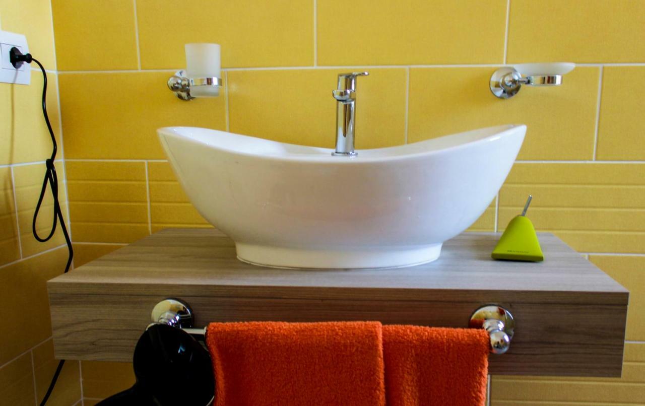 B&B L'Arcobaleno Pula Eksteriør bilde